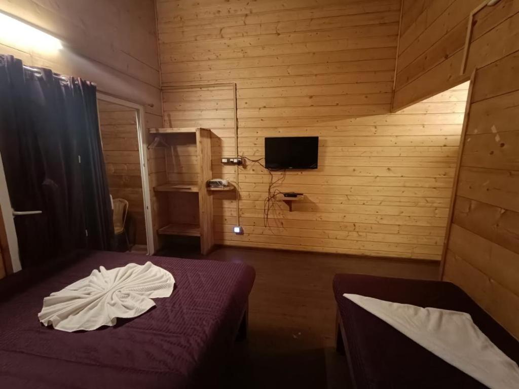 Praveen'S Wood House Kodaikanal Vattakanal エクステリア 写真