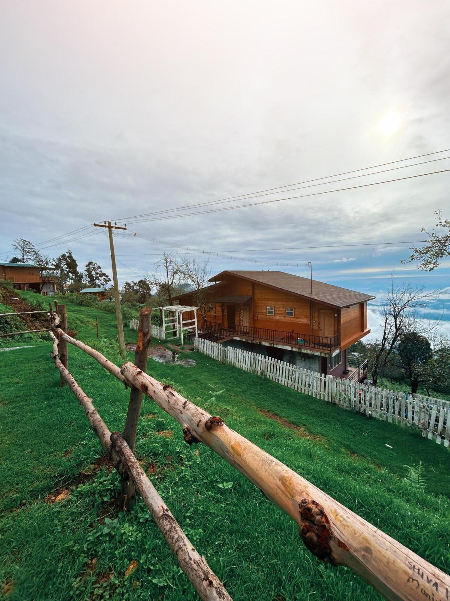Praveen'S Wood House Kodaikanal Vattakanal エクステリア 写真